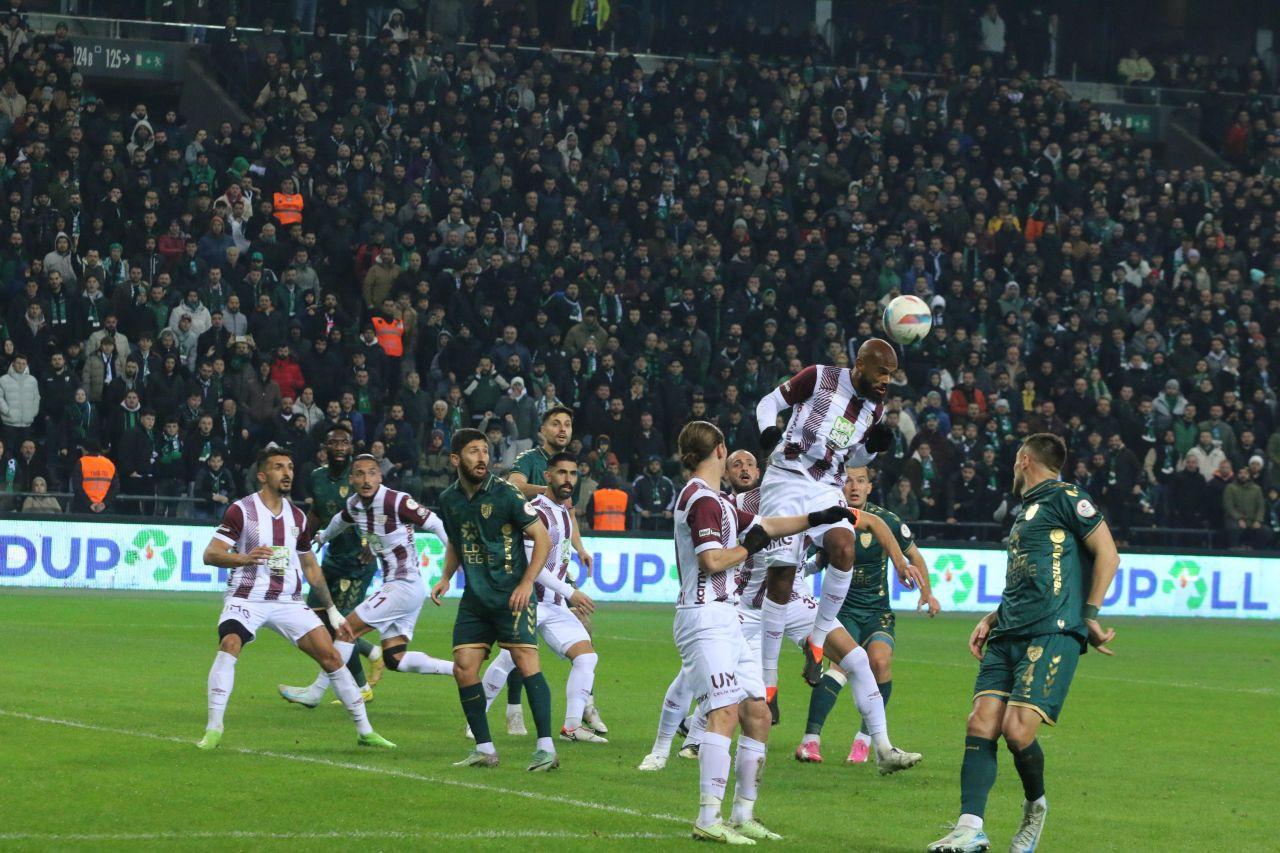 Son Dakika Golüyle Kocaelispor-Bandırmaspor Maçı 2-2 Tamamlandı - Sayfa 16