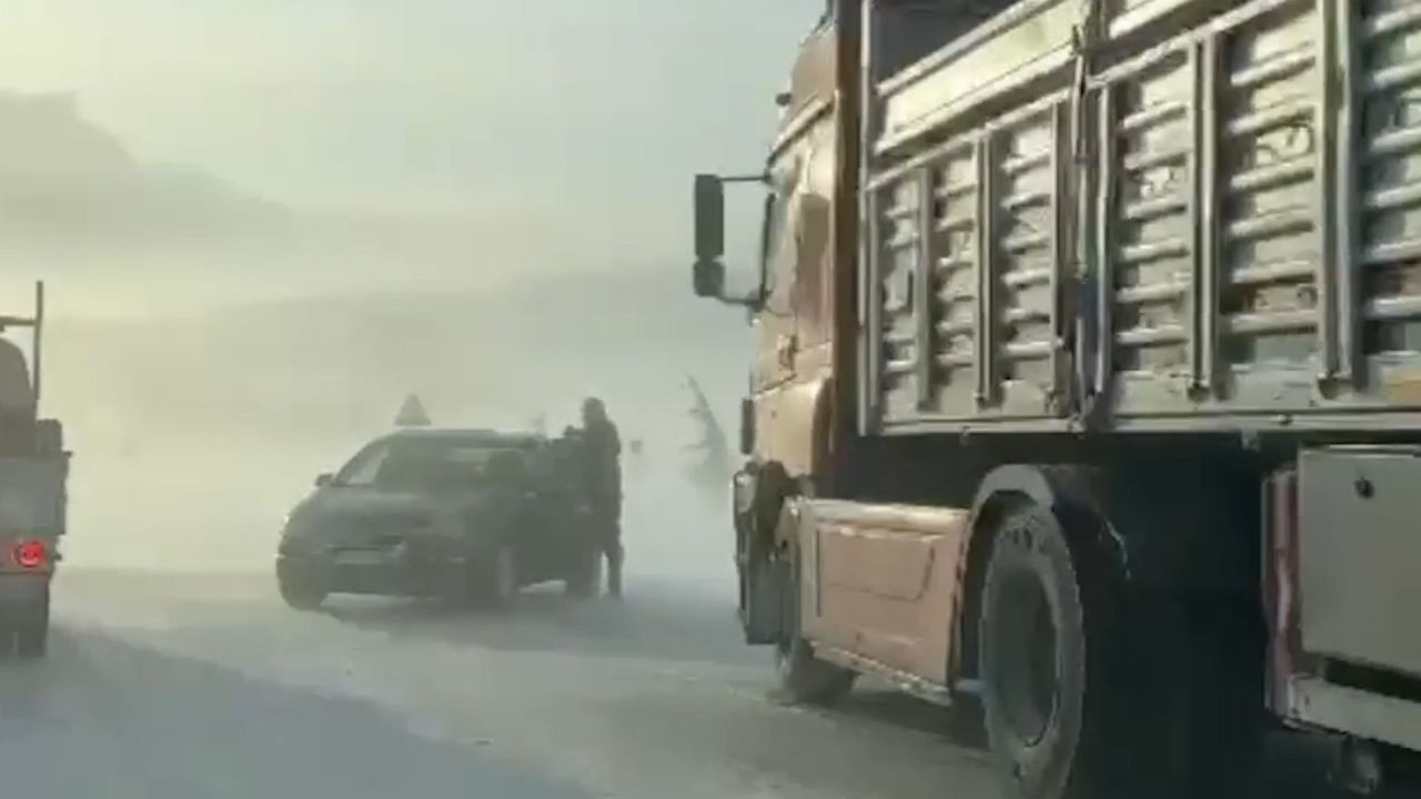 İzmir'de Balıkçı Teknesinde Tüp Patlaması: 1 Kişi Hayatını Kaybetti - Sayfa 1