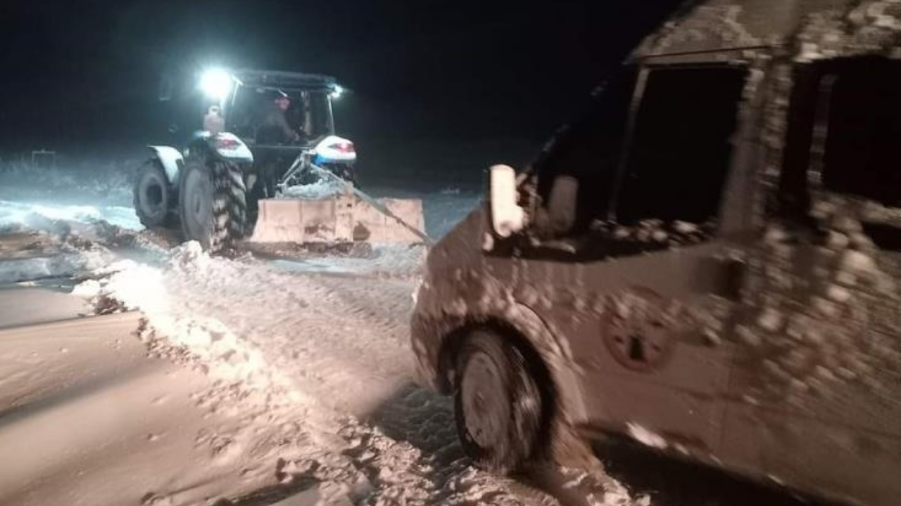 Kayseri’de Tipide Mahsur Kalan 1200 Kişi Güvenli Bölgeye Taşındı