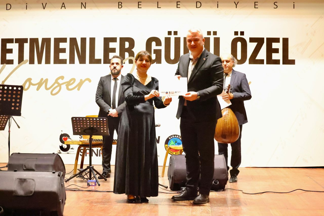 Serdivan’da Öğretmenler Günü Coşkuyla Kutlandı - Sayfa 2