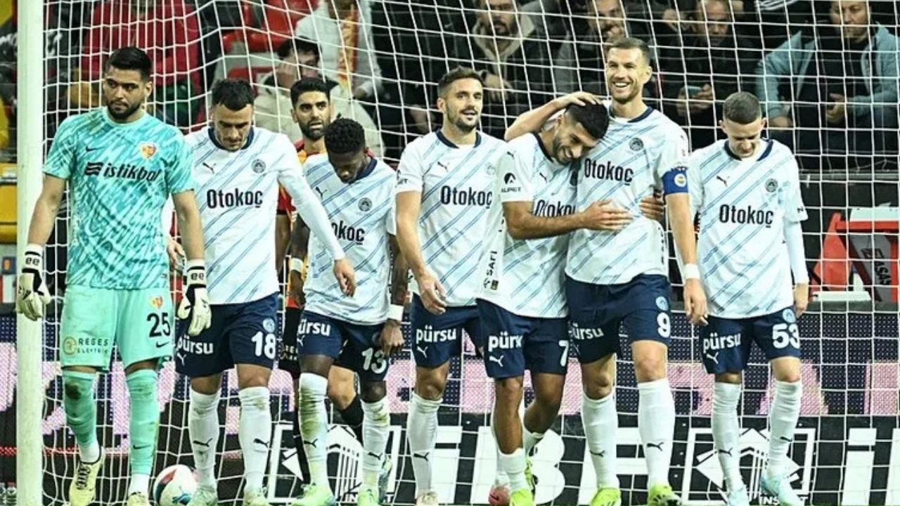 En Nesyri gidiyor, o geliyor! Fenerbahçe'de son gelişmeler... - Sayfa 4