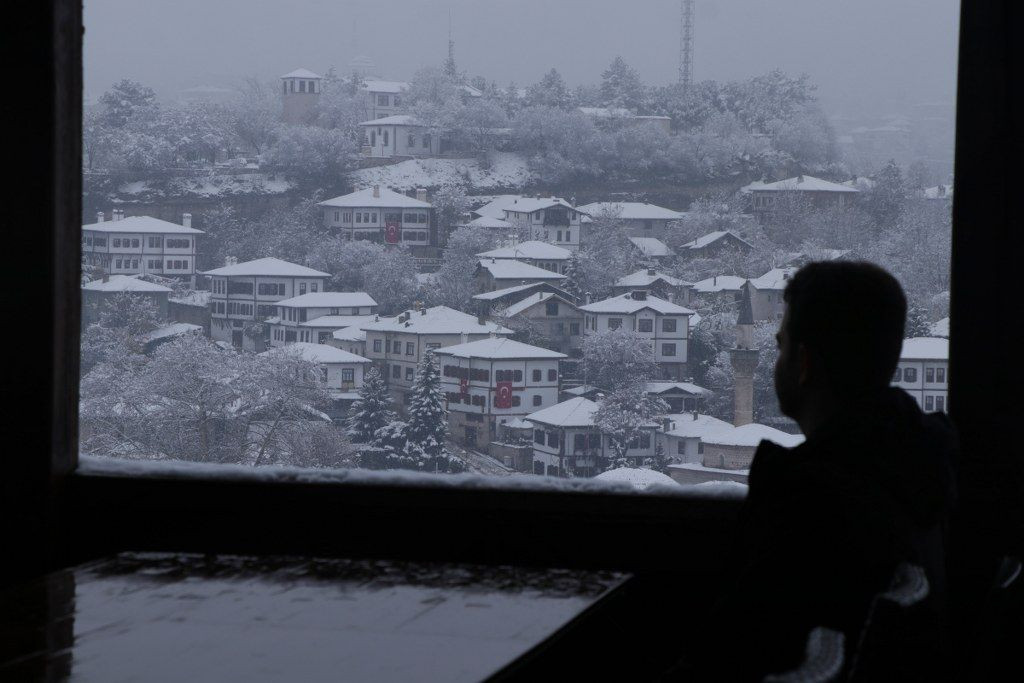 Karabük'te tarihi yapılar beyaz örtüyle kaplandı - Sayfa 4