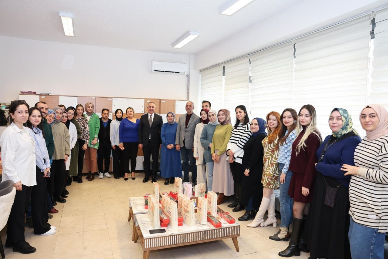 Sultangazi Belediyesi’nden Öğretmenlere Boğaz’da Özel Vapur Gezisi - Sayfa 2