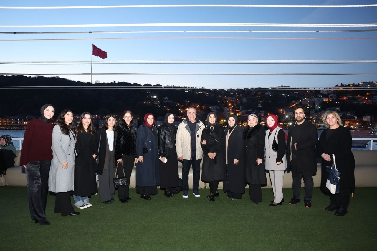 Sultangazi Belediyesi’nden Öğretmenlere Boğaz’da Özel Vapur Gezisi - Sayfa 3