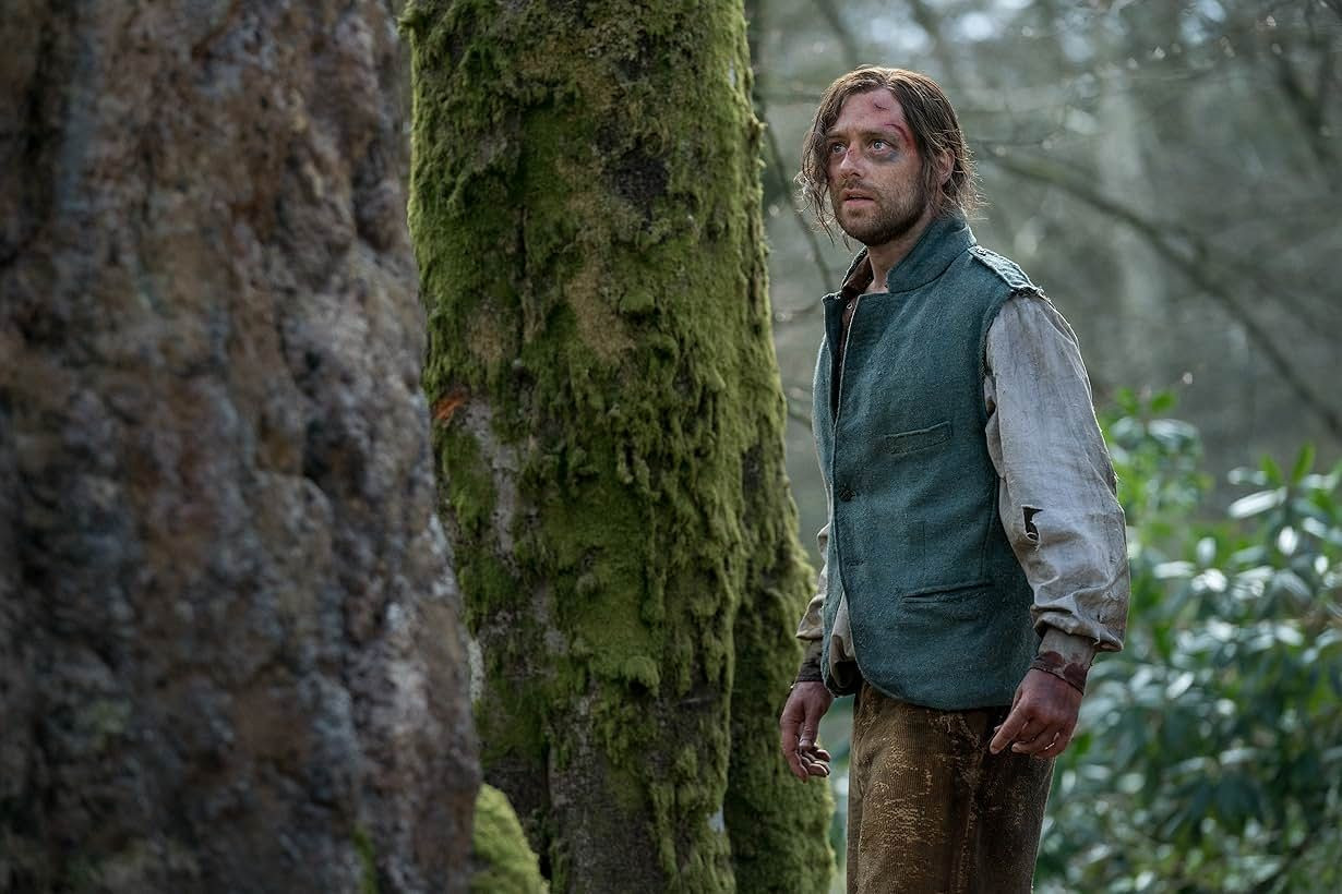 Outlander'da Roger'ın Zaman Yolculuğu Sorusu Mantıkla Çelişiyor - Sayfa 3