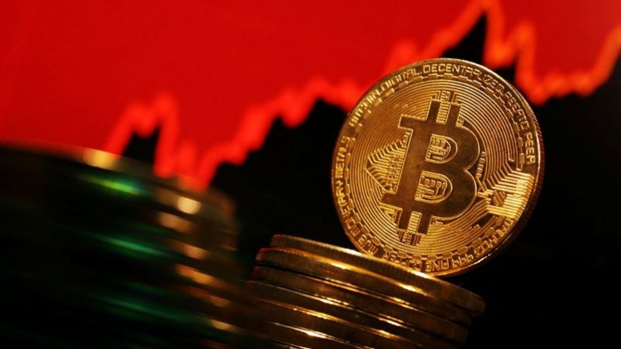 "Bitcoin Kar Satışlarıyla 93 Bin Doların Altına Düştü, Kripto Piyasası 3 Trilyon Doların Altına Geriledi!"