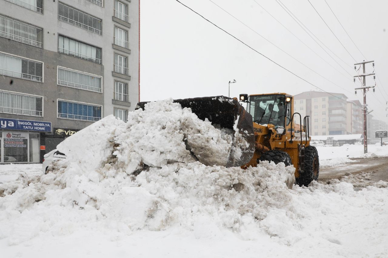 Bitlis'te 78 köy yolu ulaşıma açıldı - Sayfa 4