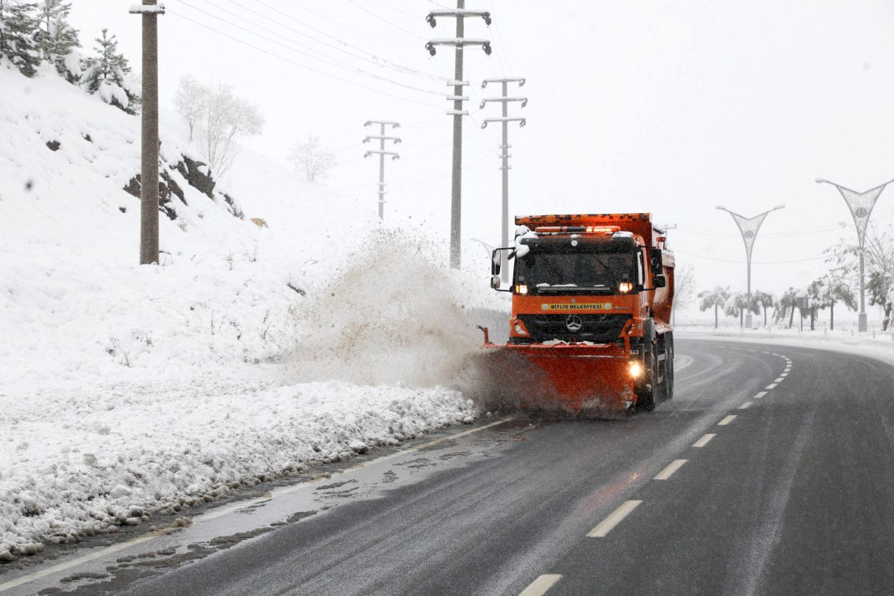 Bitlis'te 78 köy yolu ulaşıma açıldı - Sayfa 2