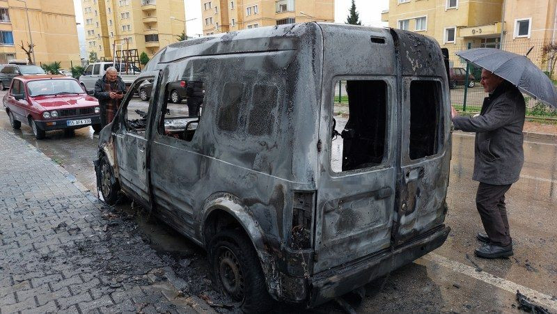 Samsun'da Seyir Halindeki Araç Tamamen Yandı - Sayfa 5