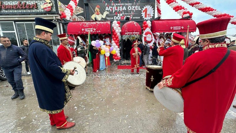 Döner Ayranı 1 Lira Yaptı 1 Ton Döneri 3 Saatte Sattı! - Sayfa 7