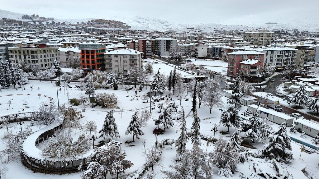 Malatya’da kar yağışı sonrası kış manzaraları - Sayfa 4