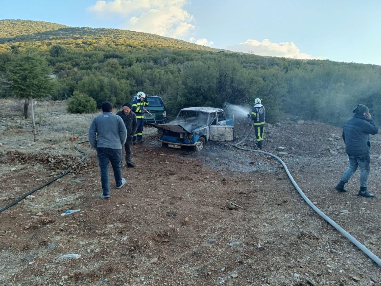 Denizli’de Seyir Halindeki Araç Alev Alev Yandı - Sayfa 1