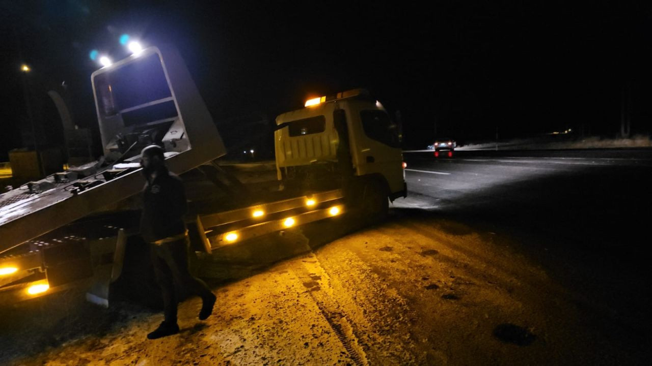 Bitlis'te Buzlanan Yolda Takla Atan Otomobilde 3 Yaralı - Sayfa 4