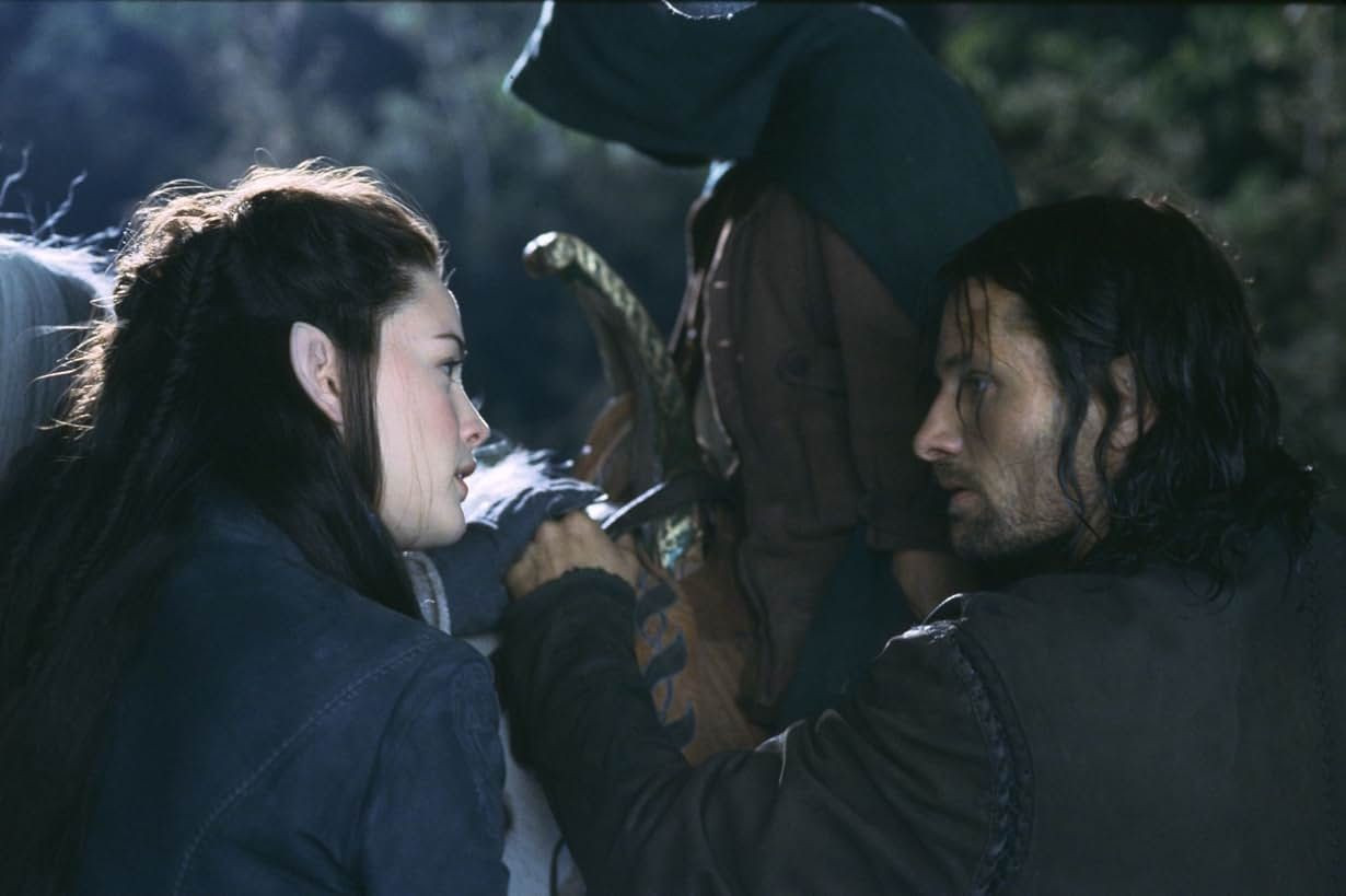 Arwen ve Galadriel'in Lord of the Rings'teki Akrabalık Bağı - Sayfa 6