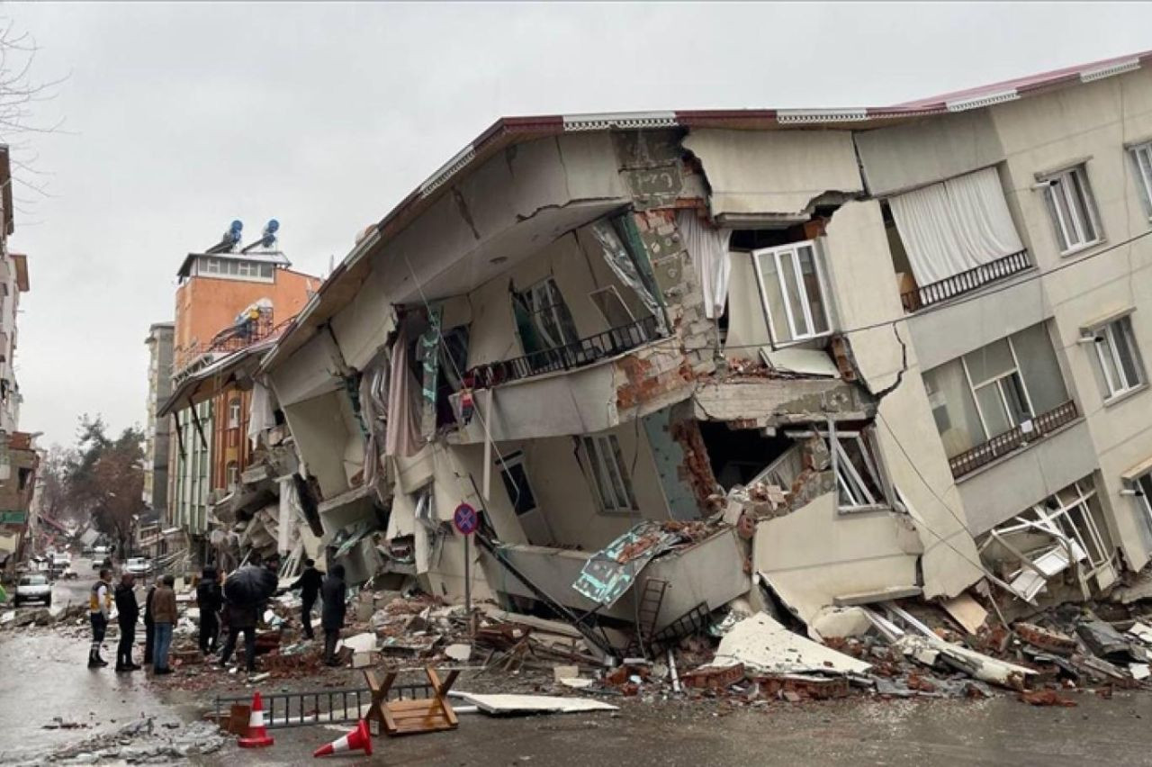 "Prof. Dr. Naci Görür’den Deprem Uyarısı: Malatya'da 7 Büyüklüğünde Felaket Bekleniyor!" - Sayfa 8