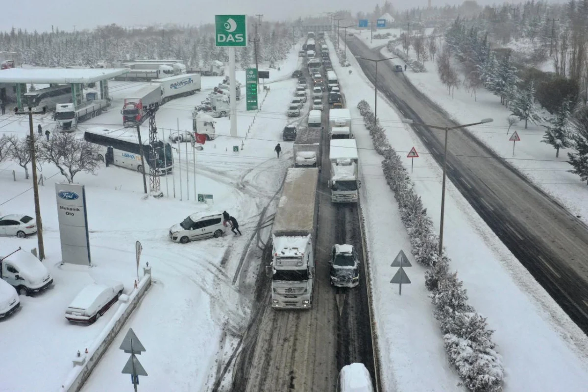 Meteoroloji’den 15 İle Kar Uyarısı: Lapa Lapa Yağacak, Fırtına Geliyor - Sayfa 9