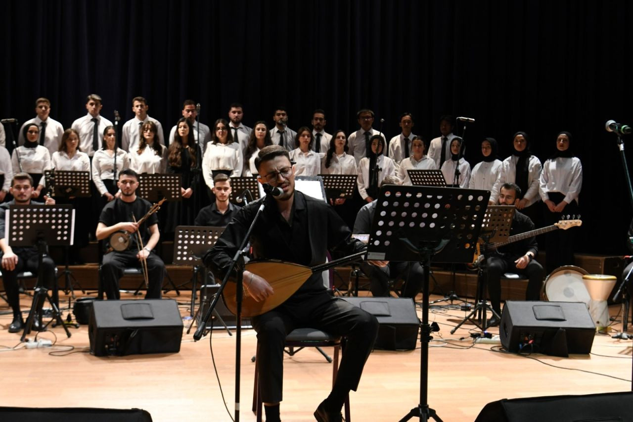 Sakarya Üniversitesi Devlet Konservatuvarı Türk Halk Müziği Konseriyle Büyüledi - Sayfa 4