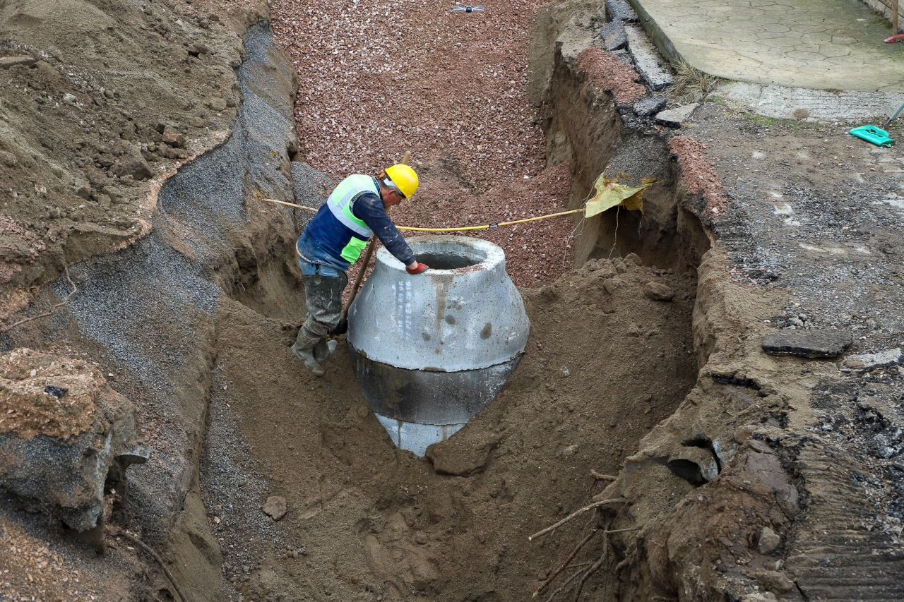 Söğütlü'nün Dev Altyapı Projesinde Hızlı İlerleme: 2 Cadde Trafiğe Kapandı - Sayfa 7