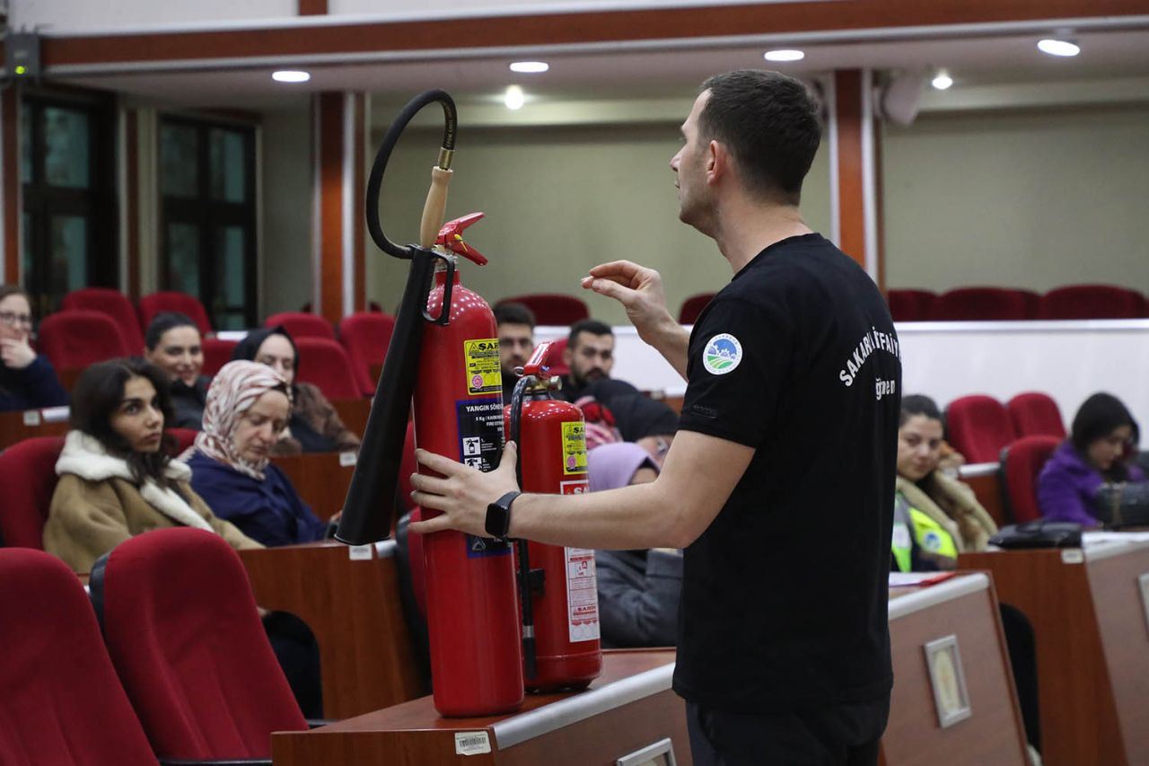 Büyükşehir ekiplerine yangına müdahale eğitimi - Sayfa 5