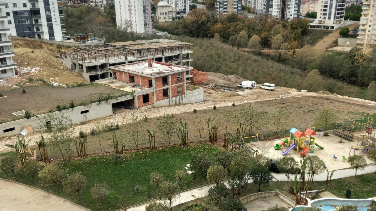 Ordu’da inşaatın 4'üncü katından düşen işçi yaralandı