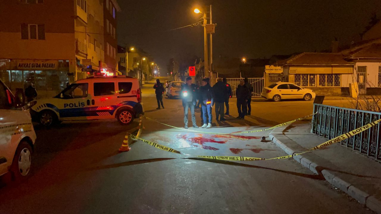 Arkadaşı tarafından bıçaklanan genç hayatını kaybetti - Sayfa 4