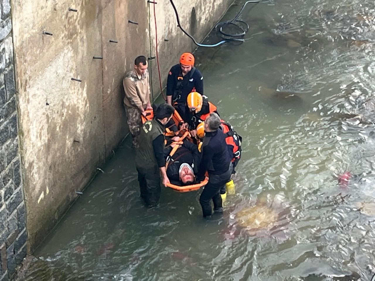 Rize’de Öğrenci Servisi ile Cip Çarpıştı: 10 Yaralı - Sayfa 5