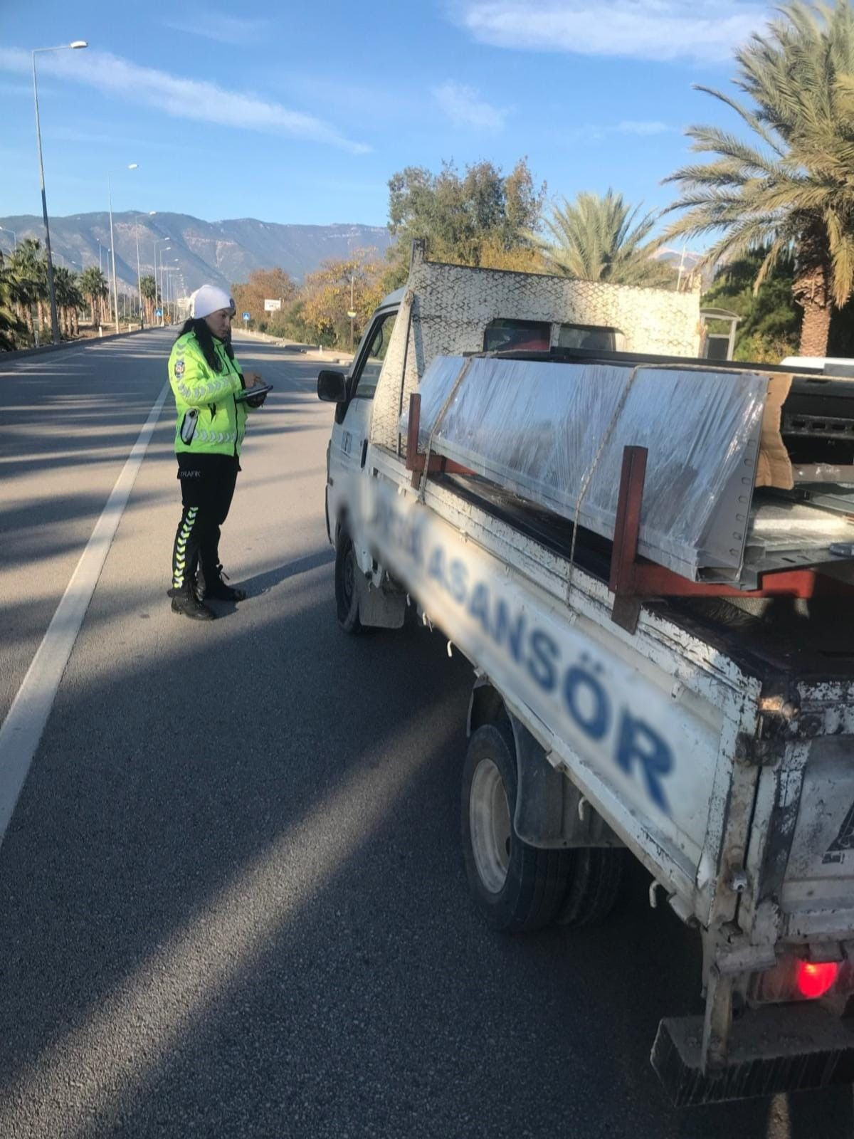 Antalya’da Bir Haftada 60 Bin Araç Kontrol Edildi - Sayfa 4