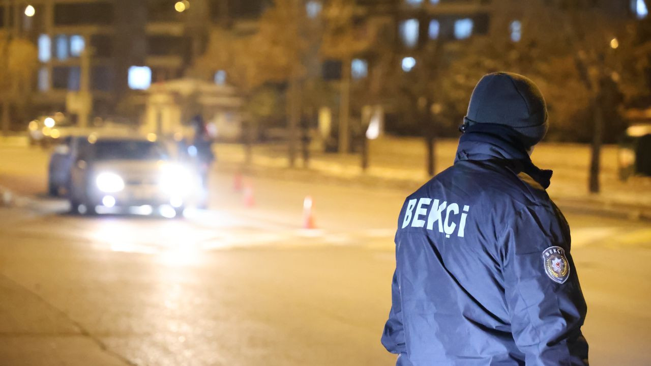 Aksaray'da Polis Ekiplerinden Eş Zamanlı Şok Uygulama - Sayfa 2