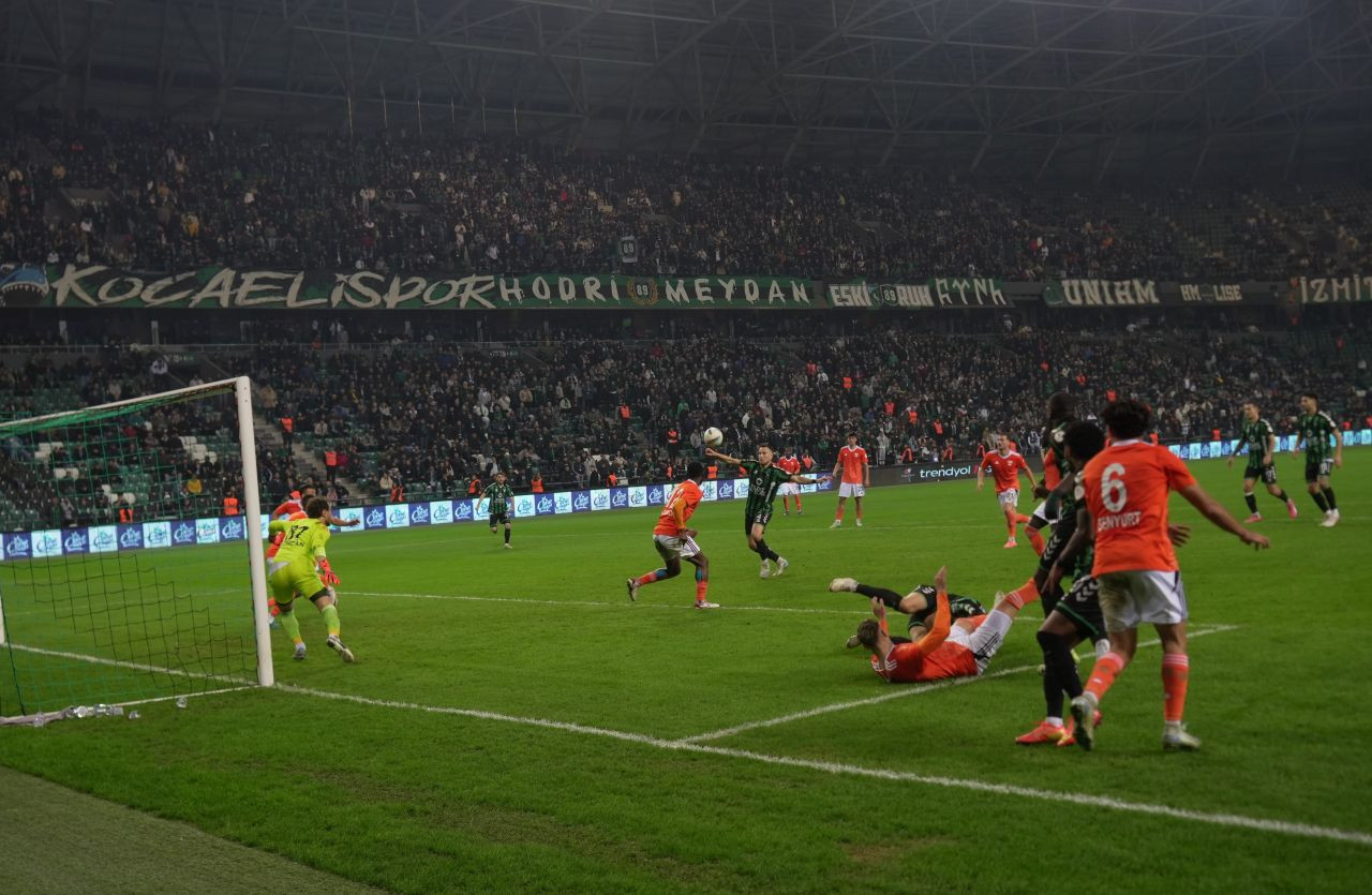 Kocaelispor Adanaspor’u 2-0 Mağlup Etti - Sayfa 3