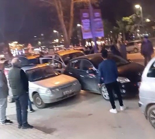 Bursa’da Direksiyon Başında Fenalaşan Sürücü Kaza Yaptı: 2 Yaralı - Sayfa 5