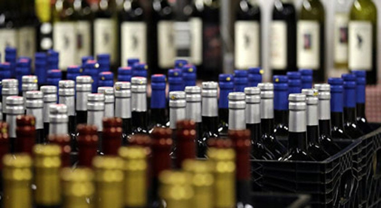 İstanbul'da Sahte Alkolden Ölenlerin Sayısı 4'e Yükseldi: 14 Kişi Gözaltına Alındı! - Sayfa 2