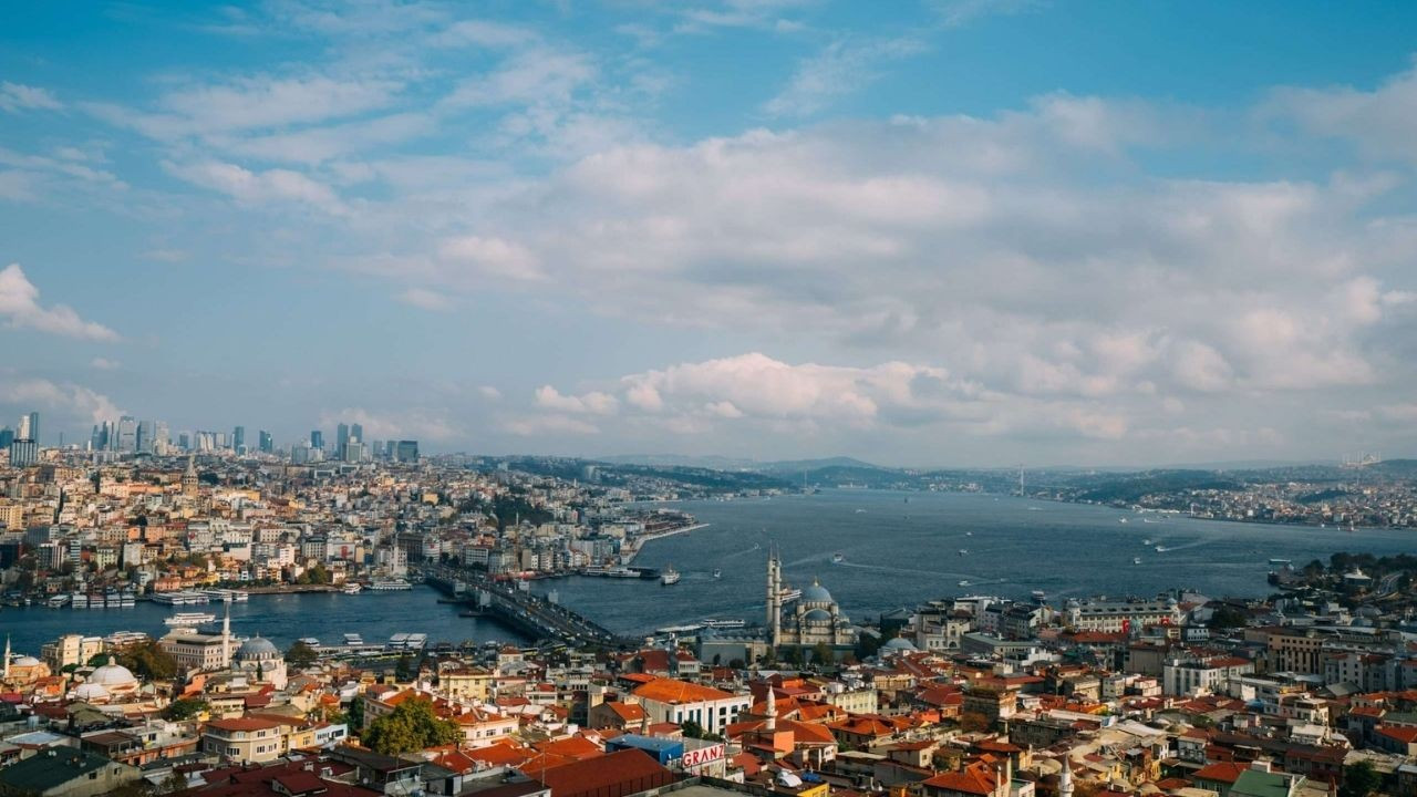 İstanbul’da Ev Fiyatları ve Kiralar 4 Yılda Hangi İlçelerde Patladı? Yatırımcıya Kârlı Bölgeler Belli Oldu!