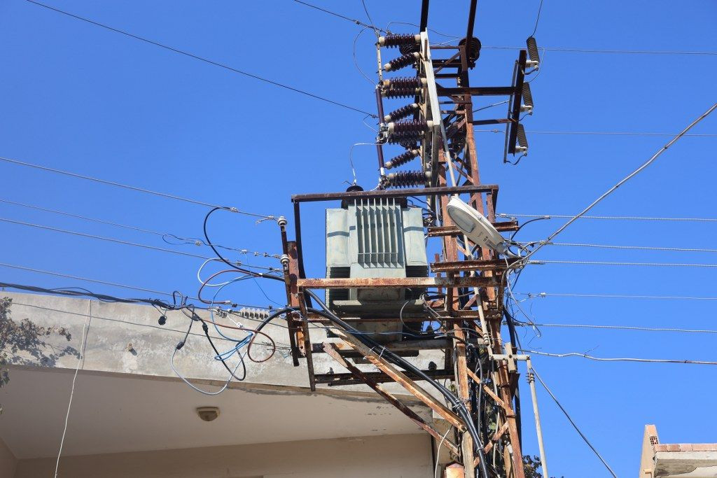 Bomba gibi patlayan trafo vatandaşları tedirgin etti - Sayfa 3