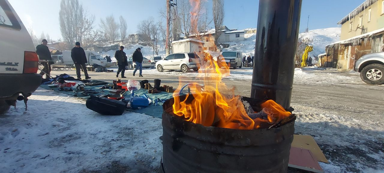 Erzurum buz tuttu, sokak çeşmeleri dondu - Sayfa 4