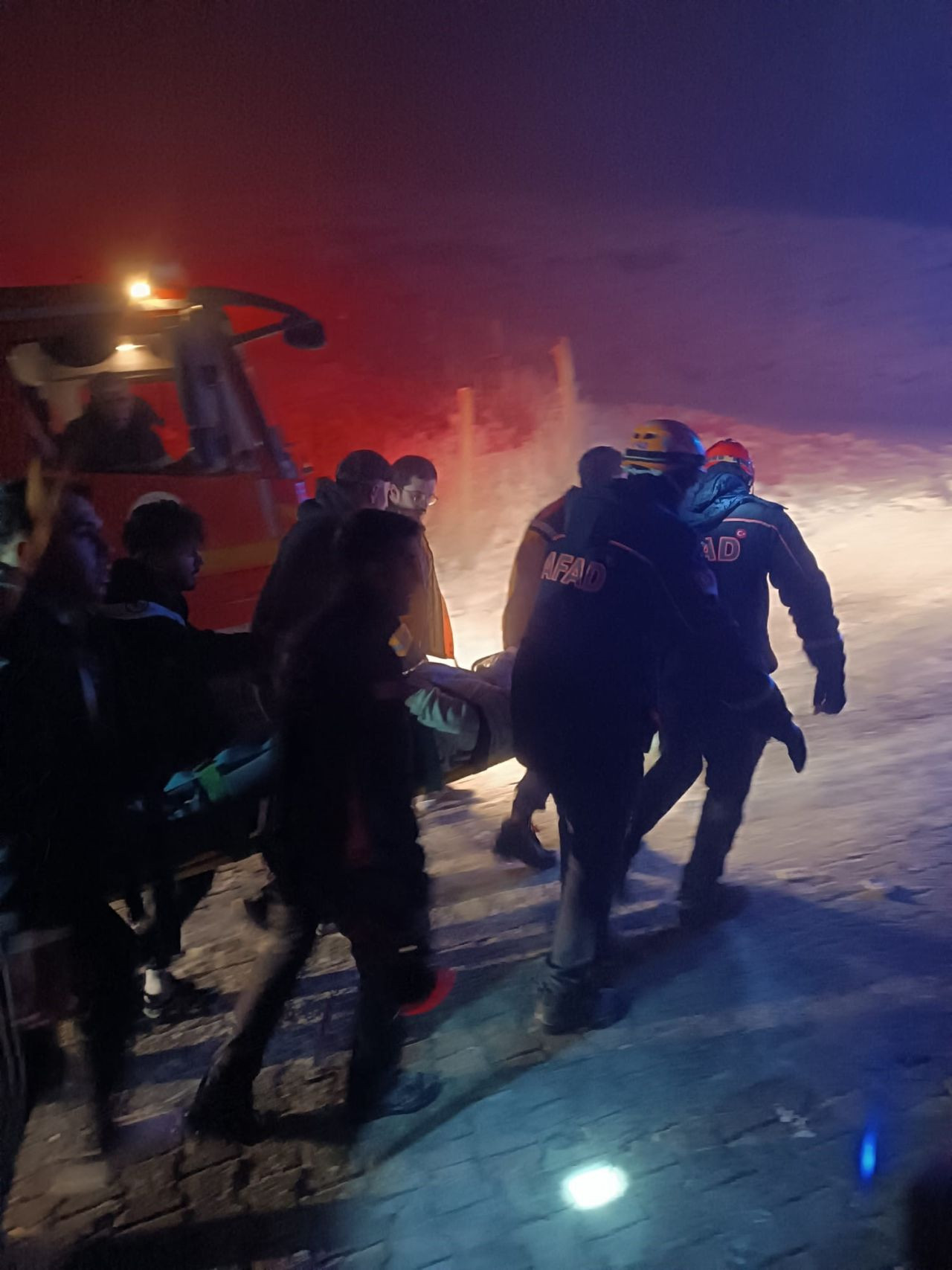 Muş'ta Otomobil Şarampole Yuvarlandı: 1 Yaralı - Sayfa 5