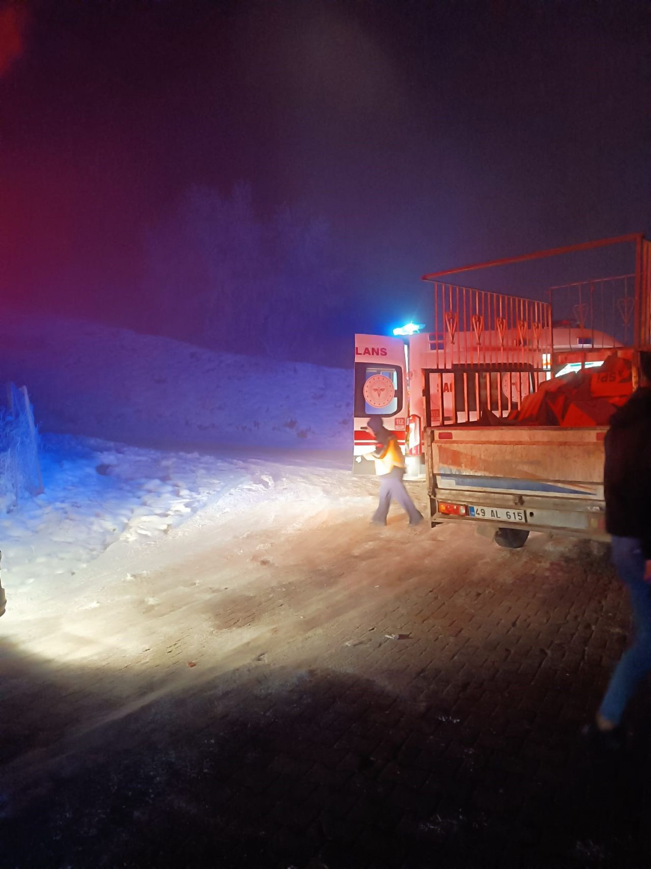 Muş'ta Otomobil Şarampole Yuvarlandı: 1 Yaralı - Sayfa 2