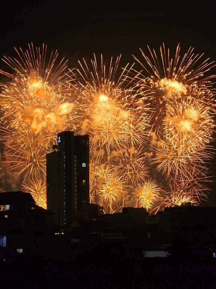 Tayland’da Havai Fişek Festivali Görsel Şölen Sunarak Binlerce Turisti Ağırladı - Sayfa 4