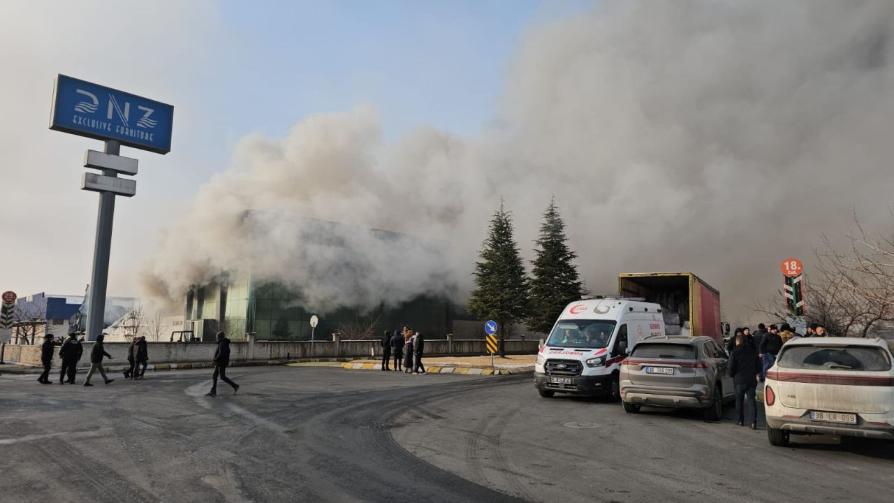 Kayseri'deki Fabrika Yangınında 3 İşçi Hayatını Kaybetti: Fabrika Müdürü Tutuklandı - Sayfa 5