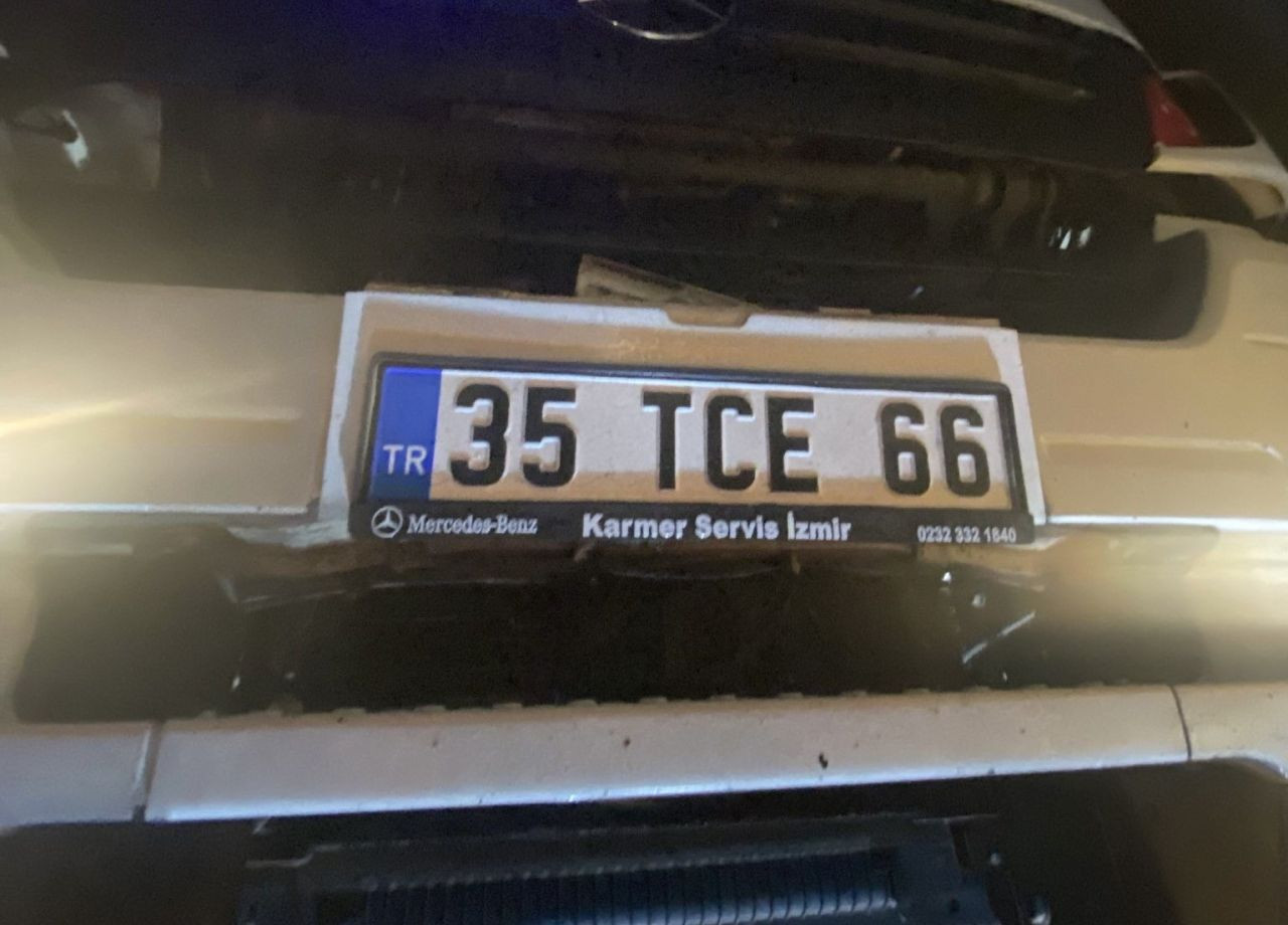 Susurluk’ta Tır Devrildi: Sürücü Hastaneye Kaldırıldı - Sayfa 3