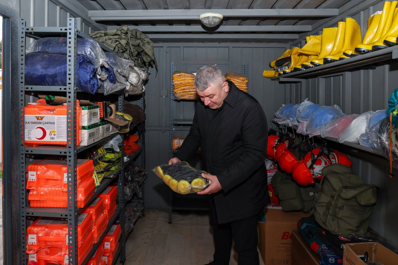 Serdivan’dan Afetlere Karşı Yeni Adım: Yardım Ünitesi Kuruldu - Sayfa 2