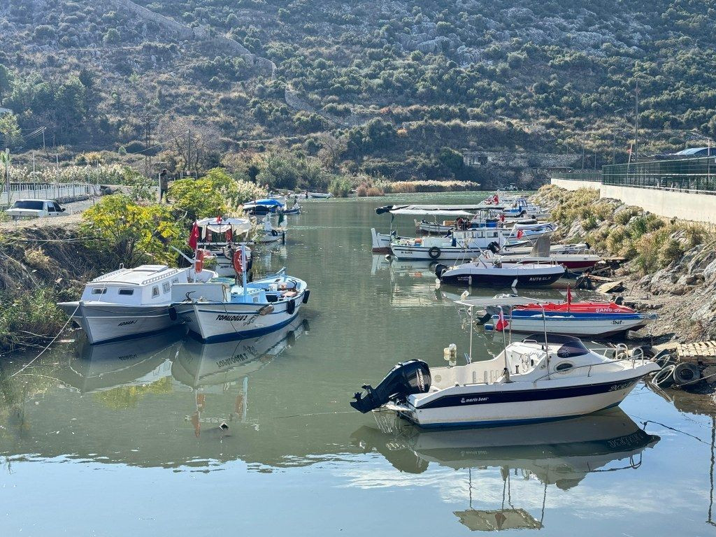 Gazipaşalı Balıkçılar Tekneleri İçin Çözüm Bekliyor - Sayfa 1