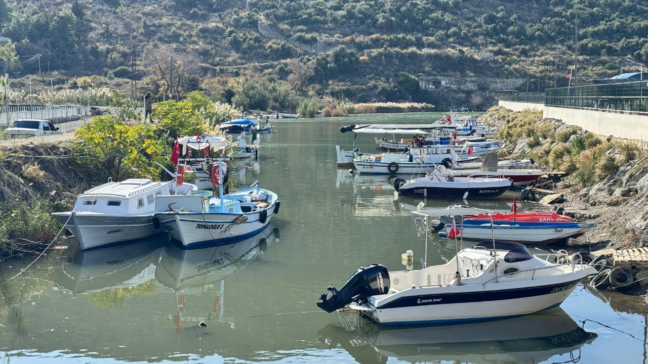 Gazipaşalı Balıkçılar Tekneleri İçin Çözüm Bekliyor