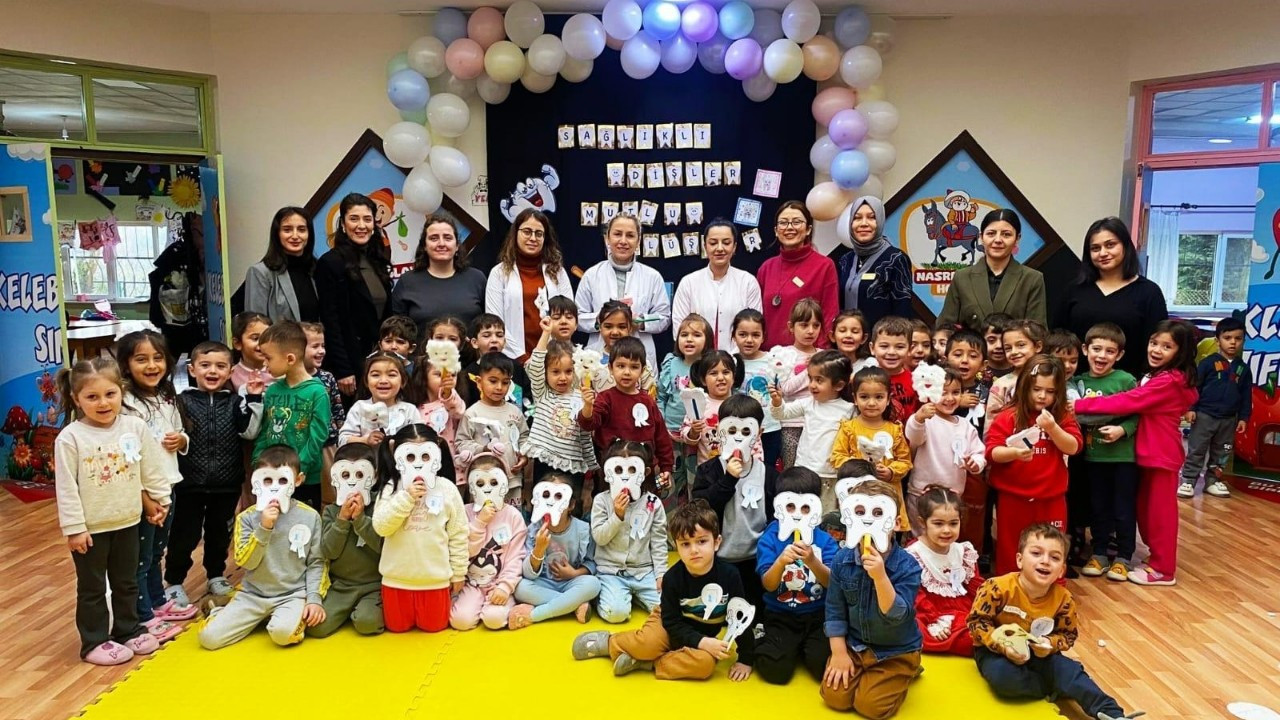 Minik öğrencilere ağız ve diş sağlığı eğitimi