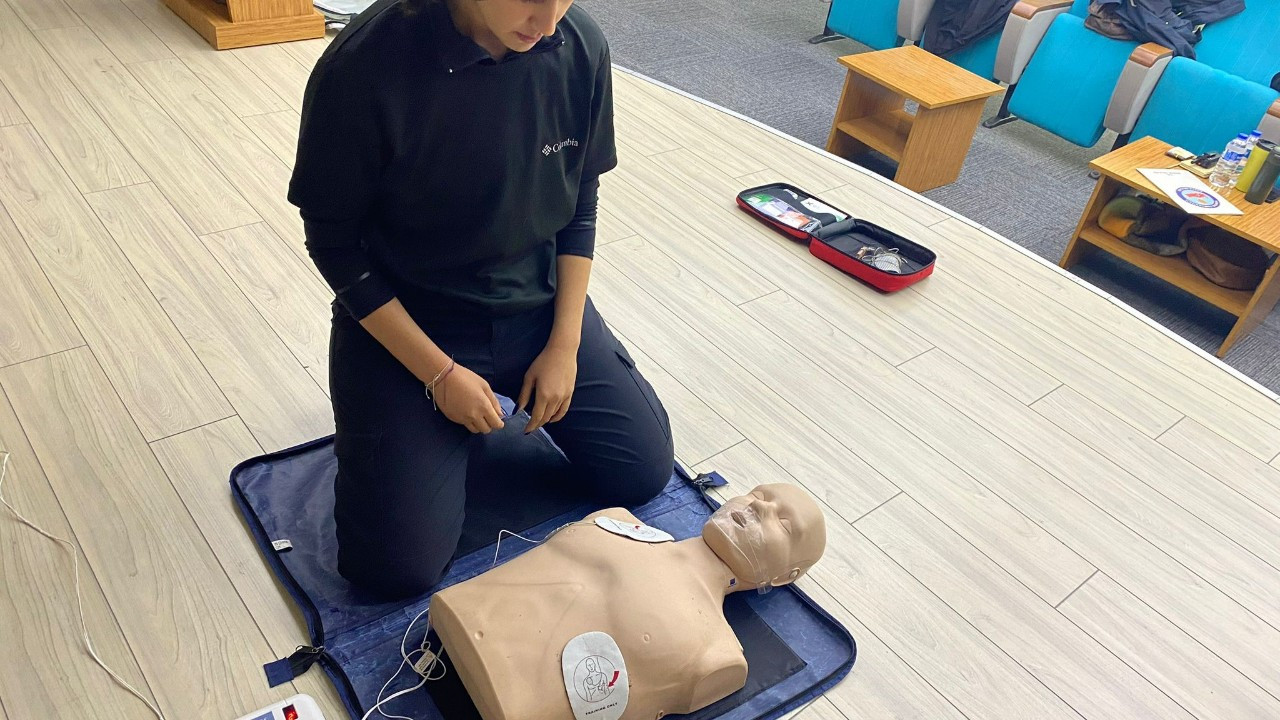 Arama kurtarma ekiplerine ilk yardım eğitimi