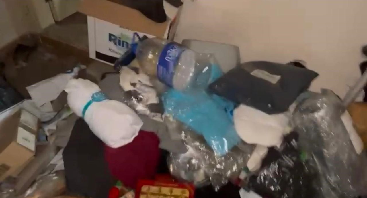 Karasu'da Yalnız Yaşayan Adam Çöp Dolu Evinde Ölü Bulundu - Sayfa 4