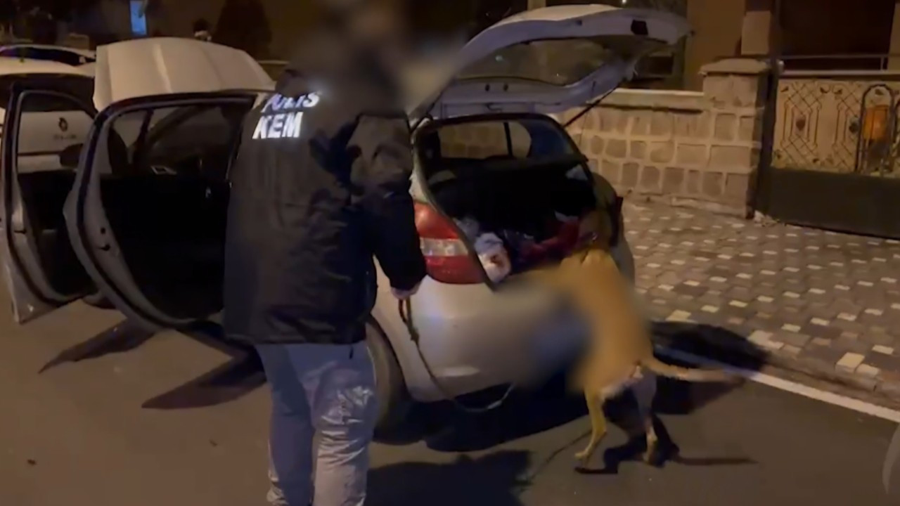 Hava Filtresinde Gizlenmiş Uyuşturucu Operasyonla Ele Geçirildi