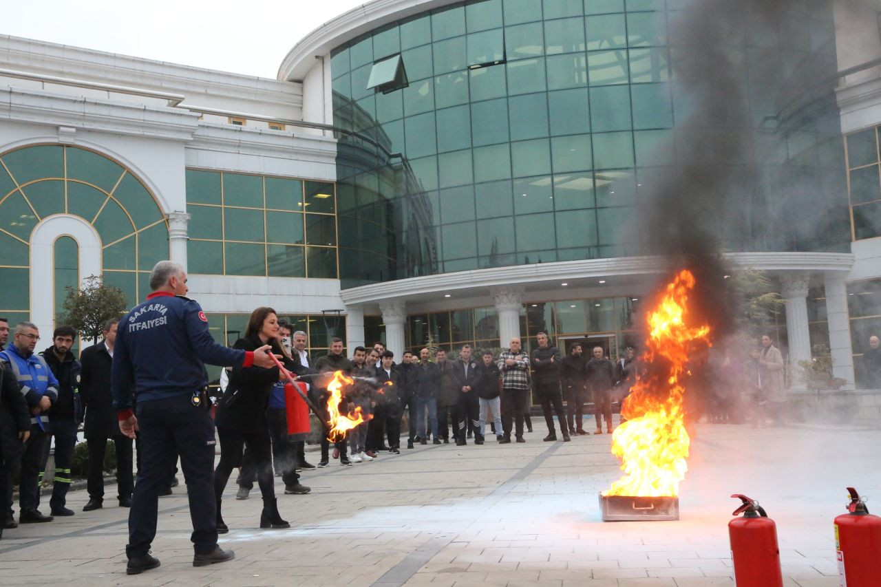 Serdivan Belediyesi' nden uygulamalı yangın eğitimi - Sayfa 5