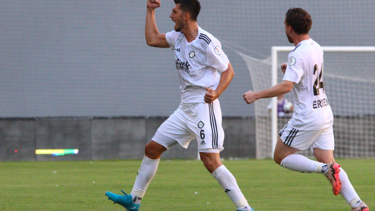 Altay'da Ceyhun Gülselam'ın Çapraz Bağları Koptu