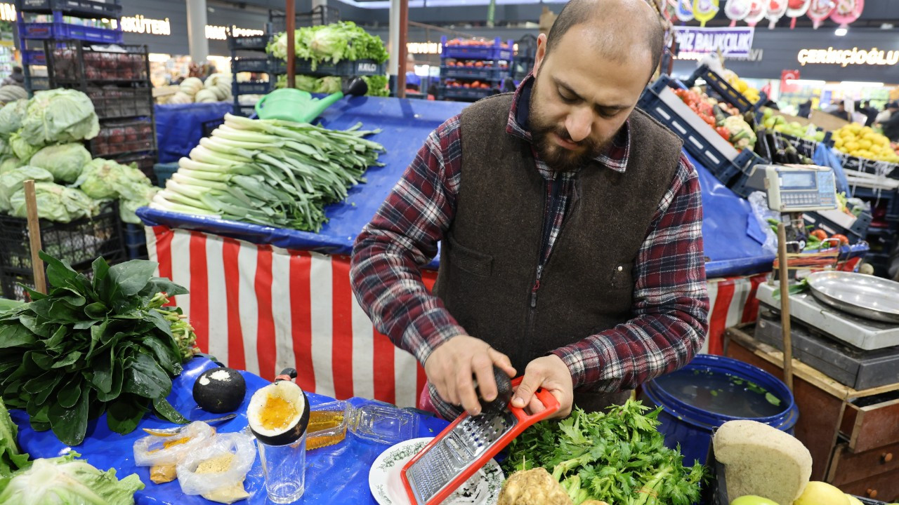 Soğuk Algınlığı Ve Öksürüğe İyi Gelen O Doğal Antibiyotik: Karaturp!