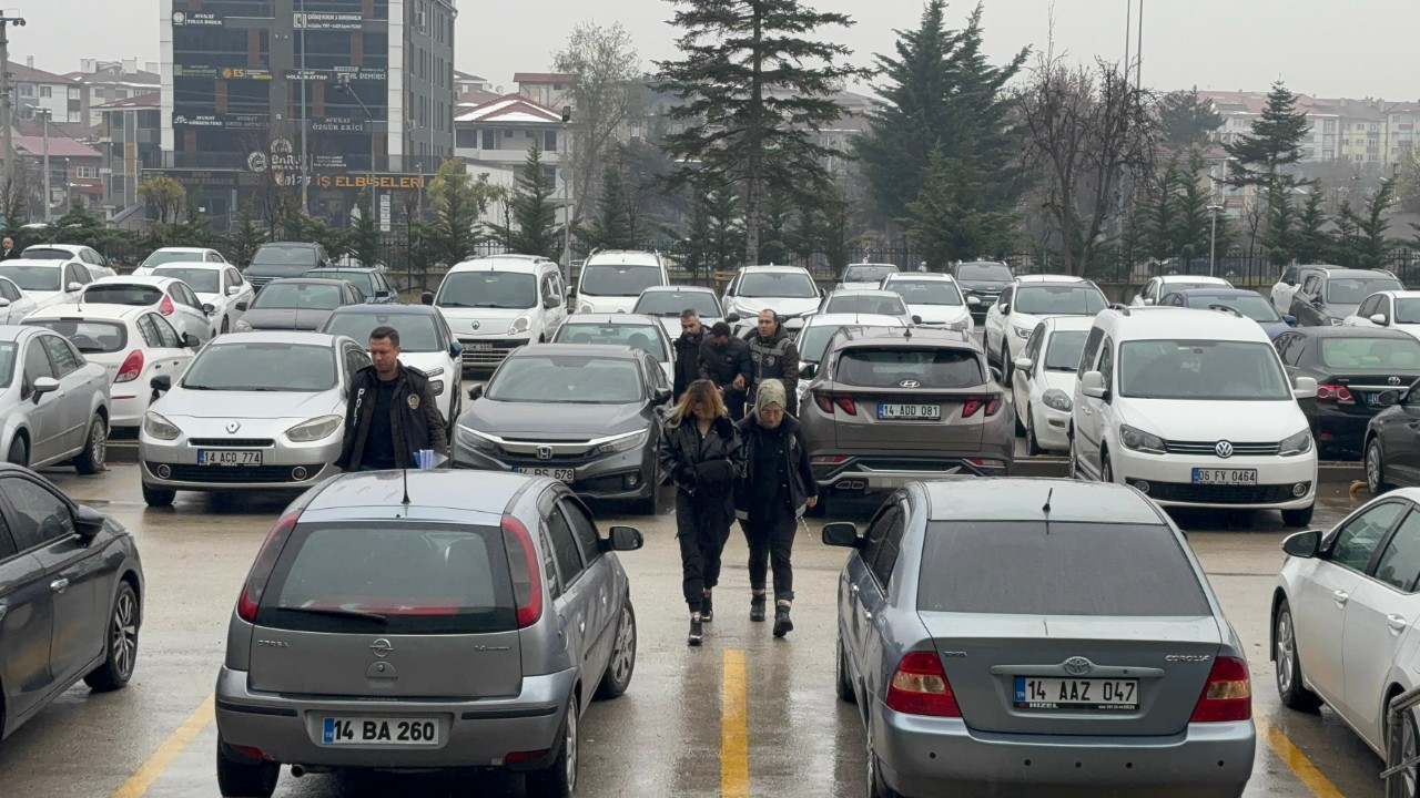 Bolu'da Yabancı Uyruklu Aileyi 500 Bin Lira Dolandırdılar!